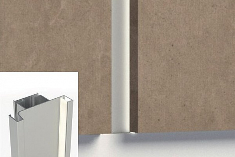 Ручка-профиль, фальш Gola вертикальный срединный, 4,5 м, алюминий, серебро, LED с экраном (для 18мм ДСП), Италия