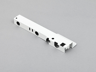 Соединитель задней стенки ящика InnoTech высотой 176 мм, белый, левый Art. 9086932, Hettich